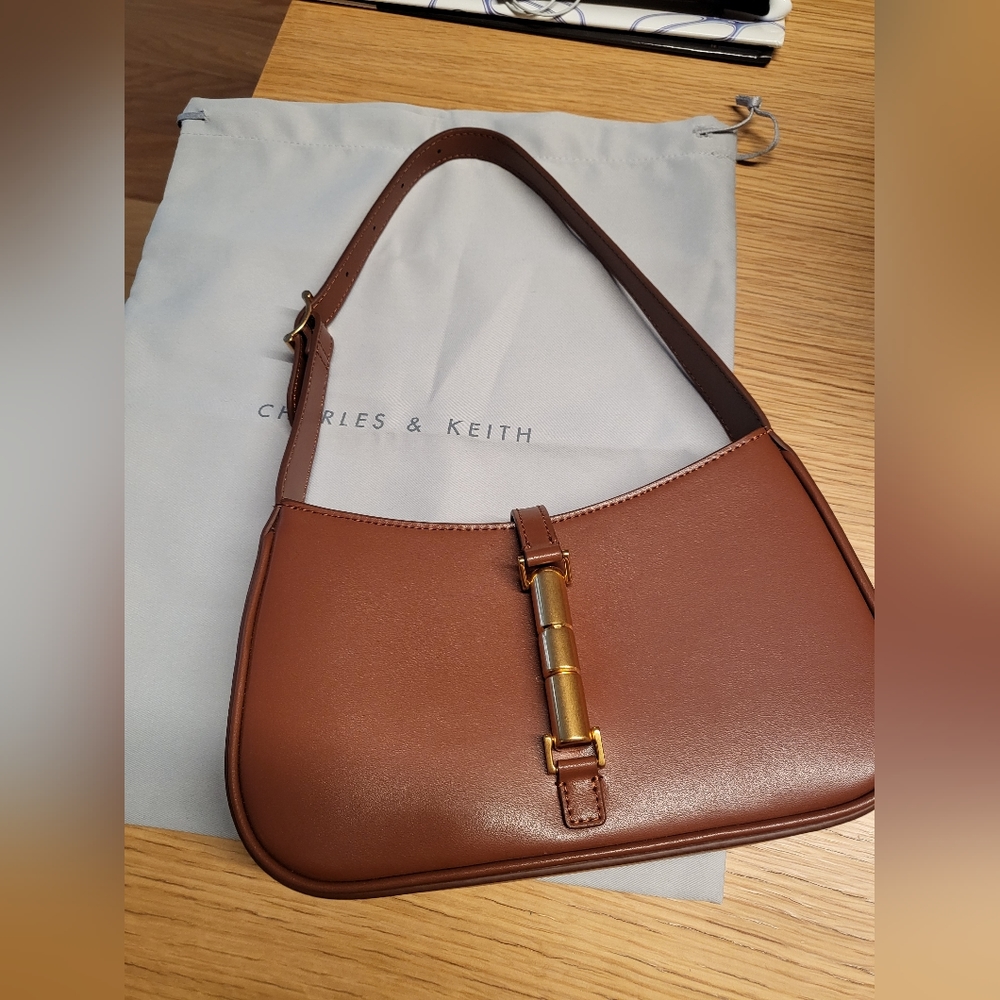 Charles & Keith Cesia Shoulder Bag